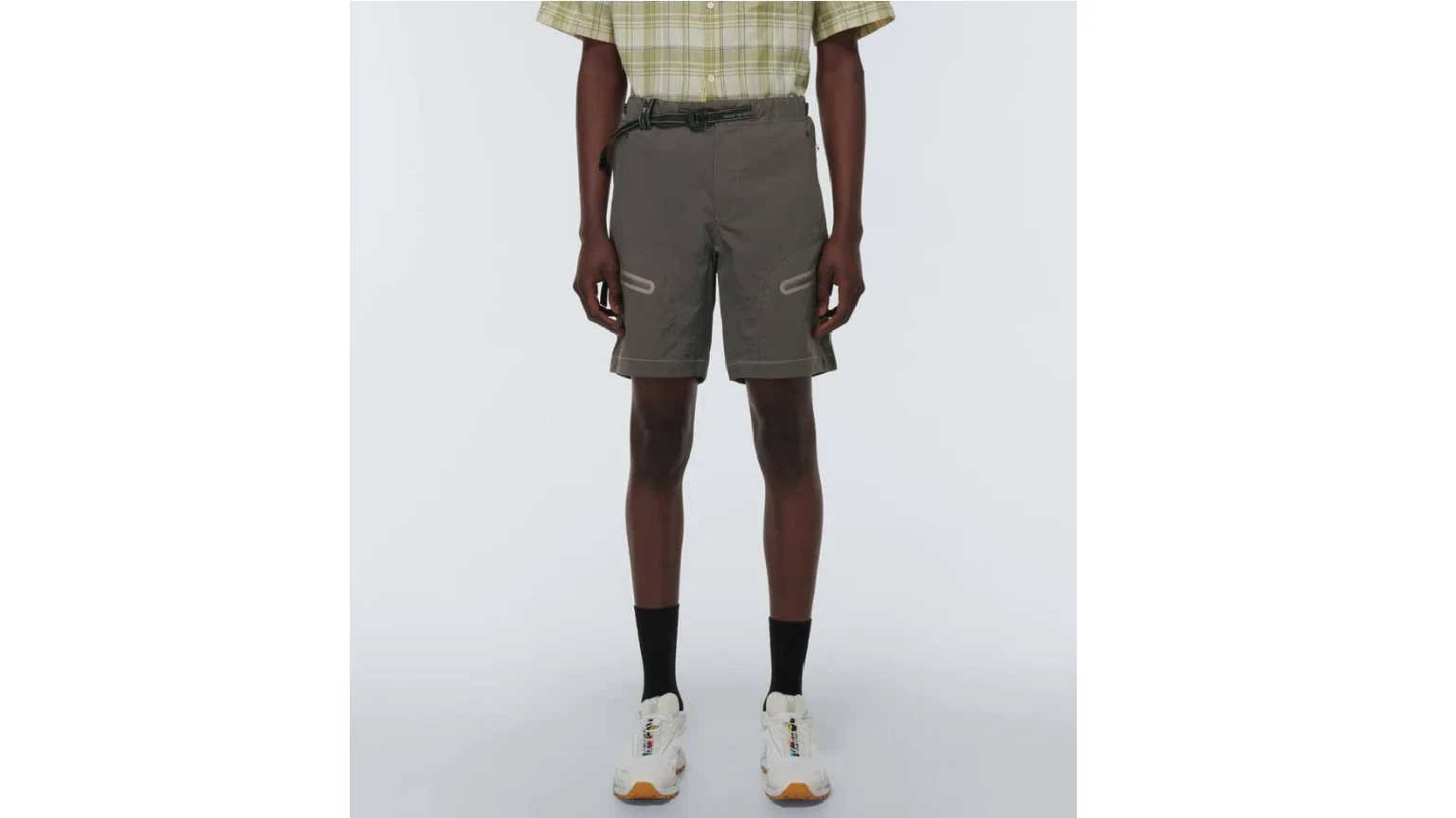 $388! NWT RARE Men's and wander Light Hike Shorts Charcoal Grey - XL (US Medium)