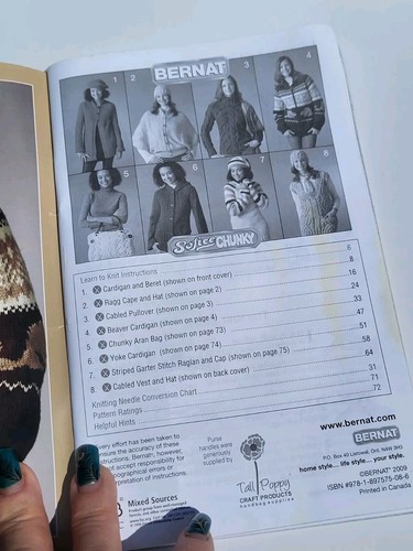 Knitting Book Bernat 530178 - Urban Weekend - Picture 9 of 10