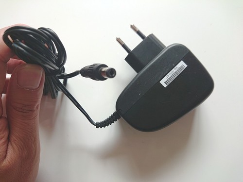 12V 1.5A NEW AC Adapter For NETGEAR AD817000 Power Supply Cord Charger -EU Plug - Afbeelding 5 van 5
