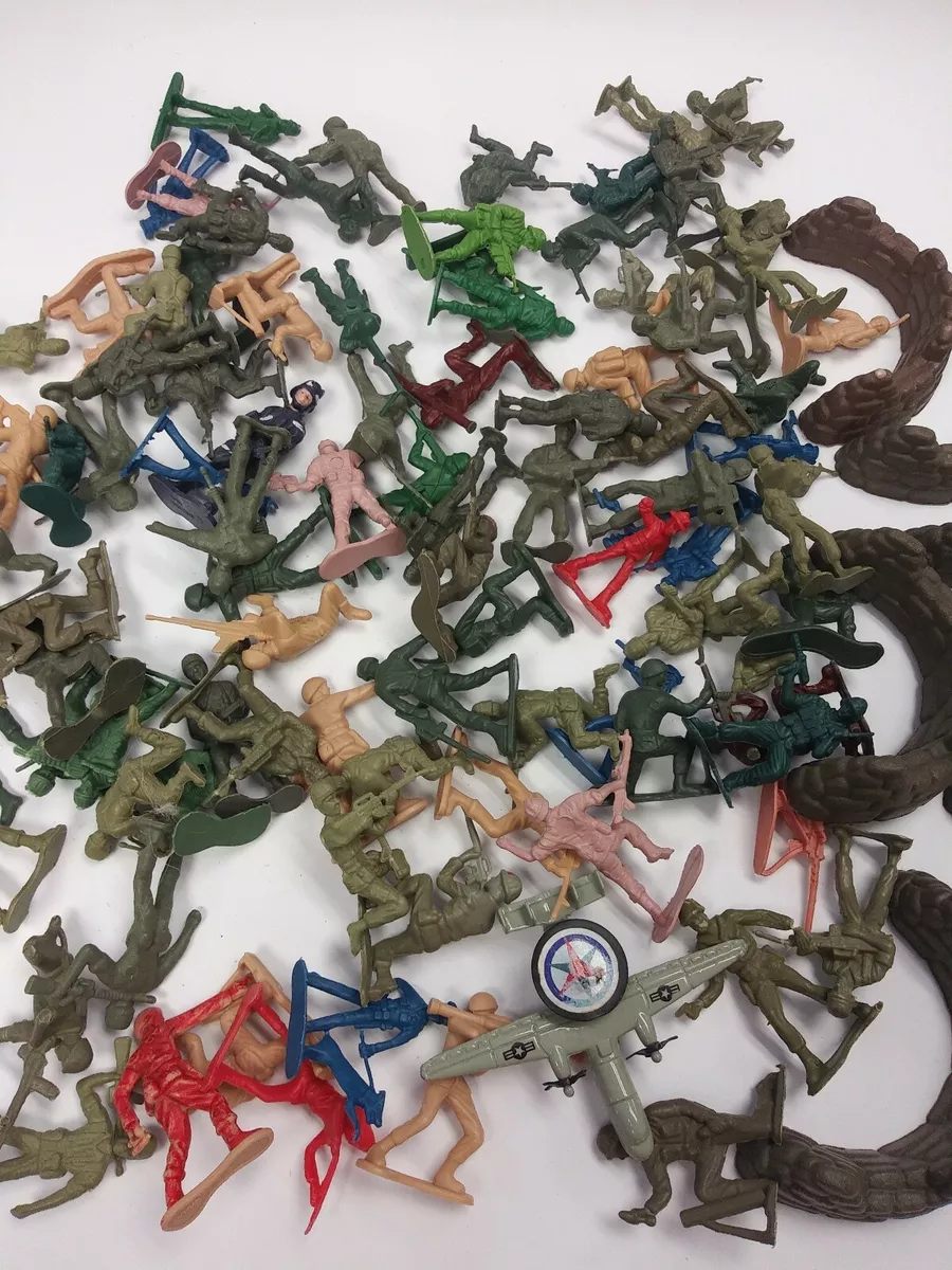 One pound Green Plastic Mini Army Men 1 Inch Bulk Action Figures Toy  Soldiers