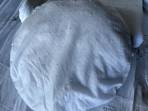 Kip & Co. Dusty Rose Velvet Pea Cushion, RRP $79 - Picture 16 of 17