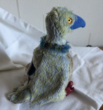 Ty Beanie Baby BUZZY the buzzard 2000 with swing tag