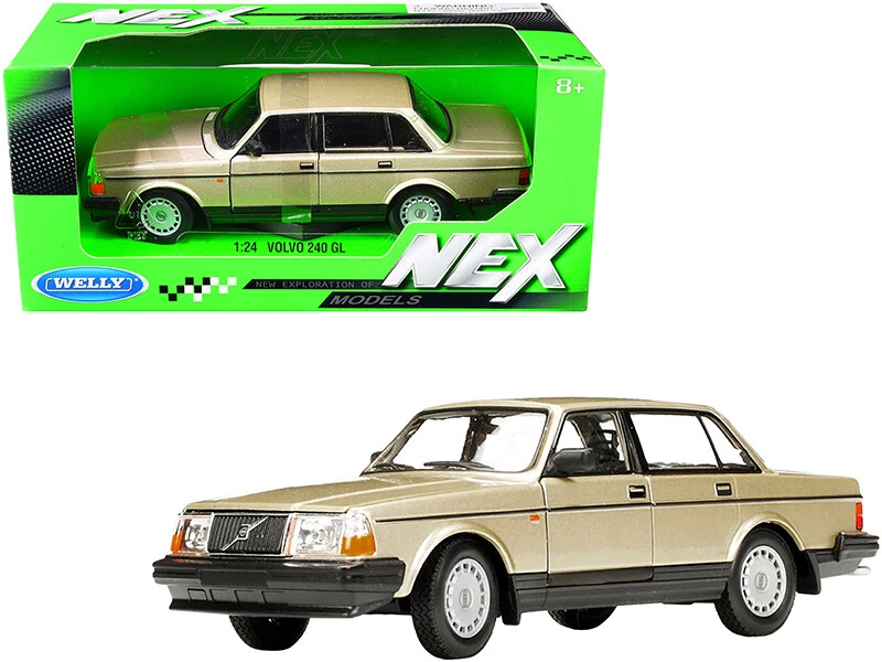 Volvo 240 GL Gold Metallic