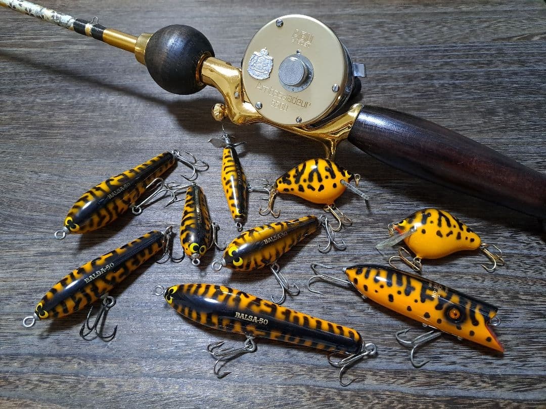 Fished, unused, in good condition, Balsa 50 Yellow Dog, set of 9 - Image 17