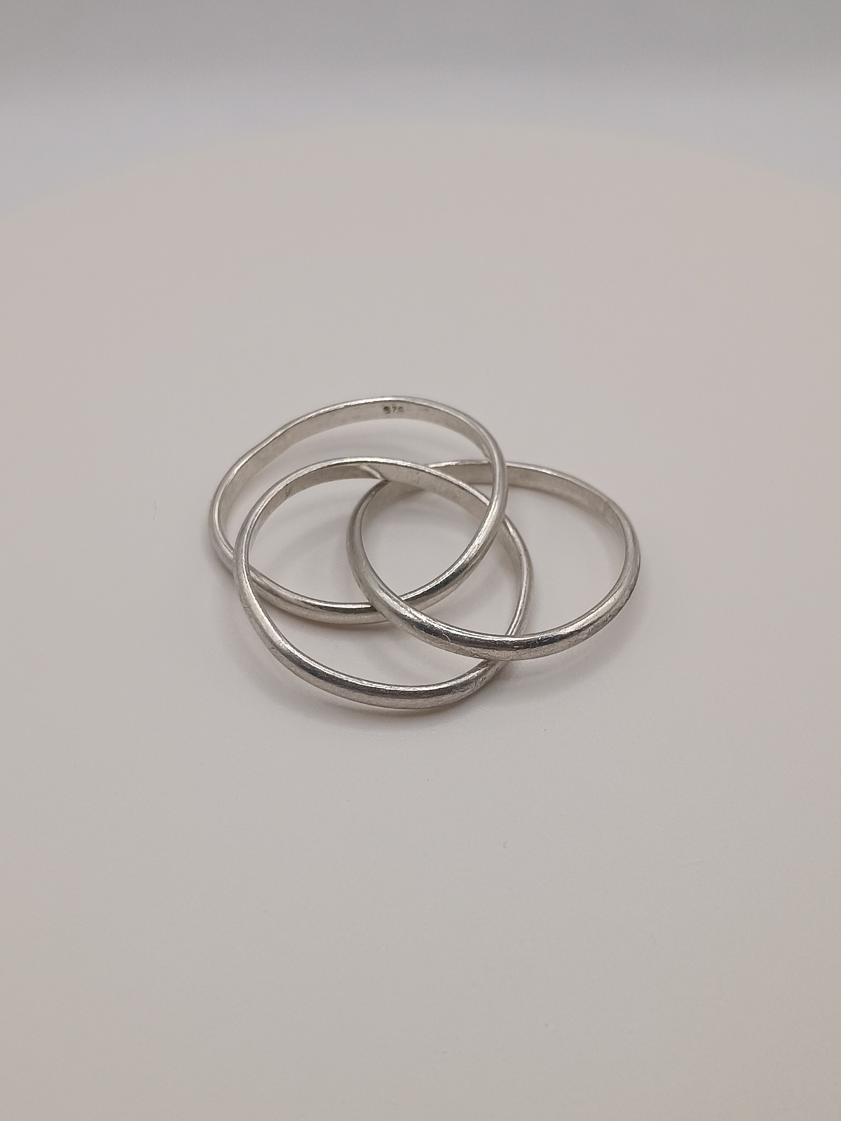 COOL STERLING SILVER INTERLOCKING TRIPLE RING ROL… - image 1