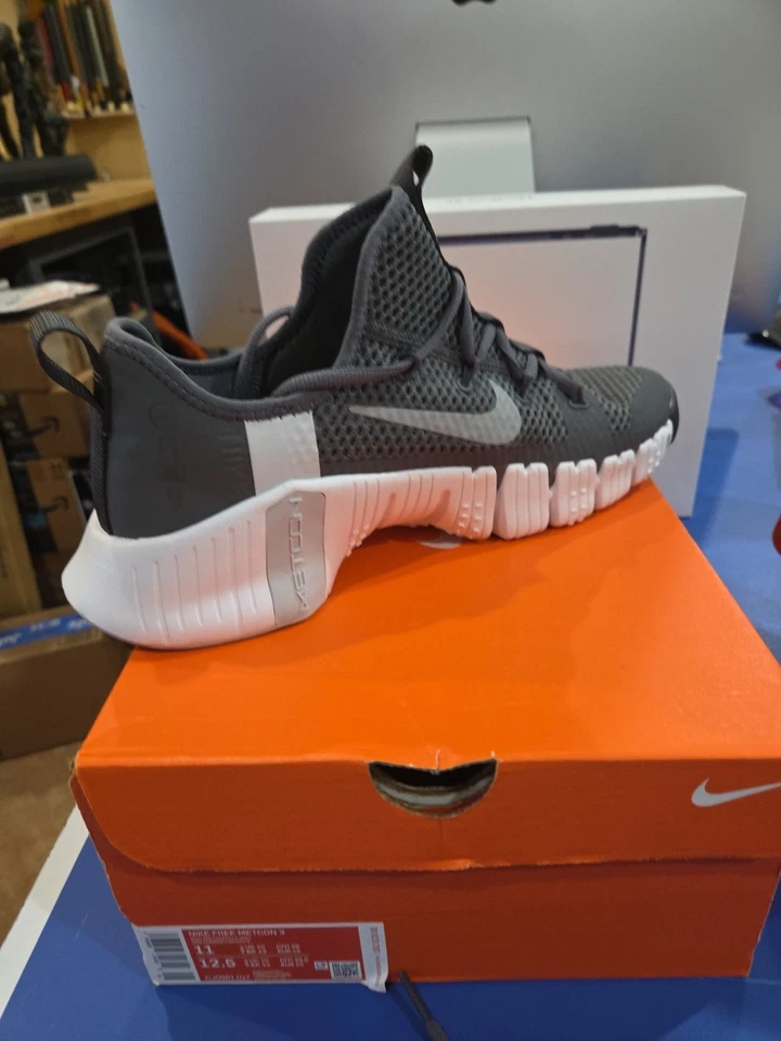 🔥Men’s Size 11 - Nike Free Metcon 3 Pewter Gray CJ0861-017 - Image 2 of 4
