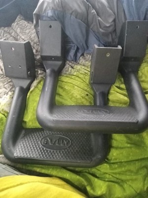 Set Of The Bully Brand Cast Aluminum Side Steps Rated 300 LBS BBS-1103 ..2 Dings