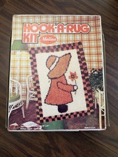 Vintage Latch Hook A Rug Kit Sun Bonnet Sue Holly Hobbie