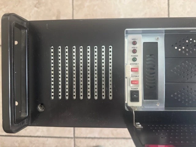 4U - 19" Black Rack Mount Chassis-Used, 23" long with handle - Image 4 of 4