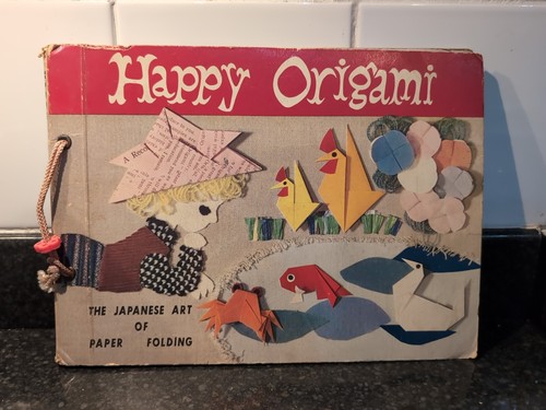 Happy Origami. The Japanese Art of Paper Folding. Swallow Book 1960. Vintage