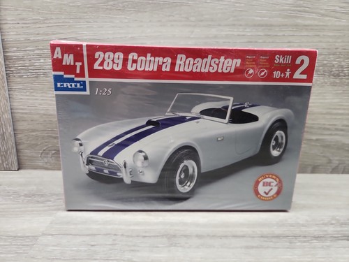 AMT ERTL 289 Cobra Roadster #31553 1/25 Scale Plastic Model Kit (SEALED ...