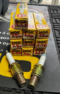 ROTARY ENGINE  SD10A AND SD11A SPARK PLUGS BUNDLE