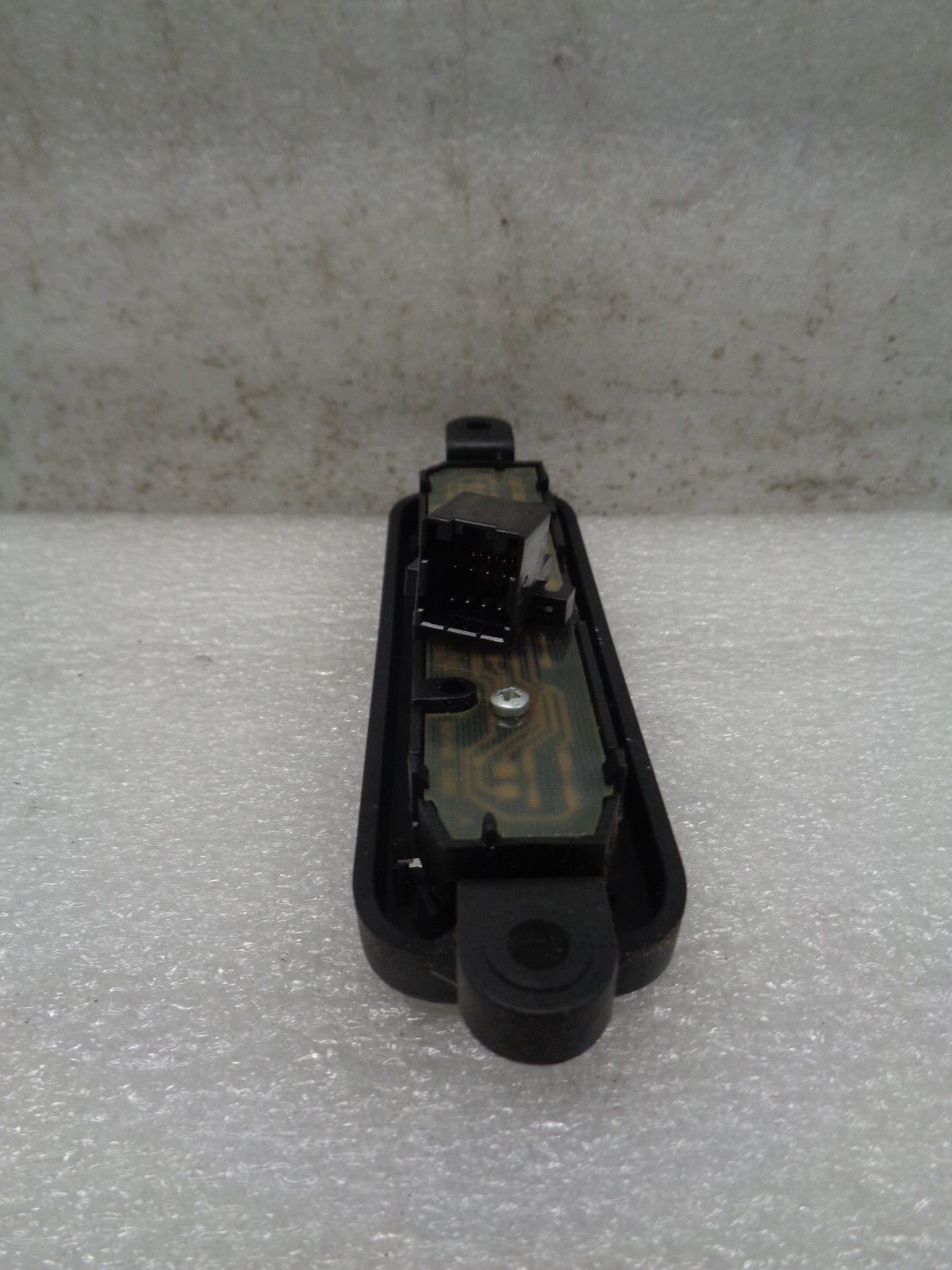 07 Maserati Quattroporte Rear Console Door Lock Blind Roll Switch OEM AK221070