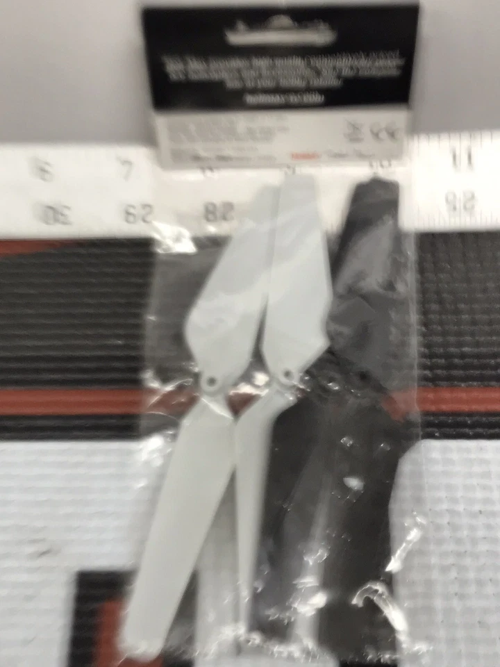 Heli-Max HMXE: PROP SET 230SI QUADCOPTER NewInPack USA Shipped - Image 4 of 4