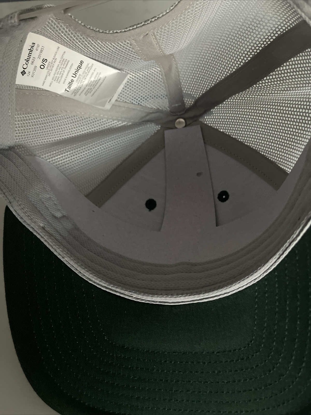 Columbia Mesh Snapback Trucker Hat Color: Green/White Mountain Patch Pacific NWT