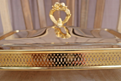Oneida Golden Plate Covered Bake & Serve with Ovenware Glass Liner 2 Quart - 第 8/23 張圖片