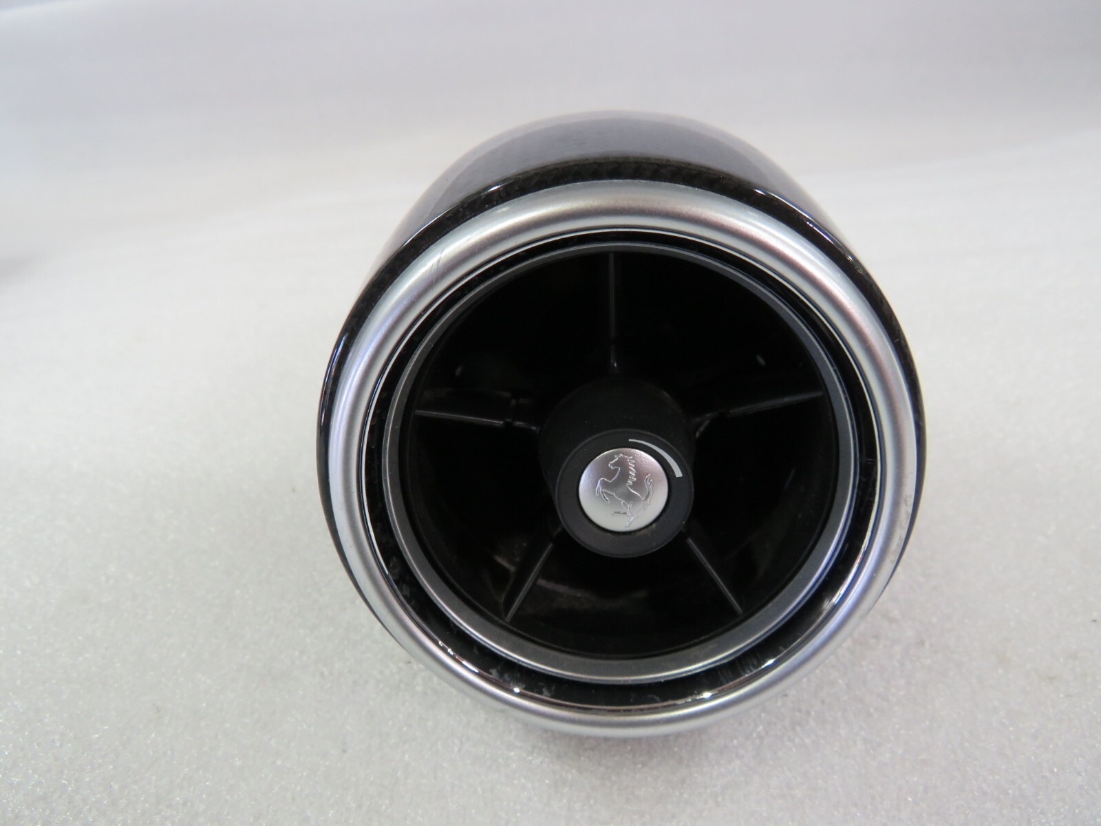 Ferrari California T, RH, Air Vent w/ Carbon Fiber Shell, Used, P/N 85845000