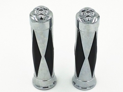 Chrome 1" Skull Handlebar HAND GRIPS For Harley Honda Cafe Racer Chopper Cruiser - Picture 4 of 7