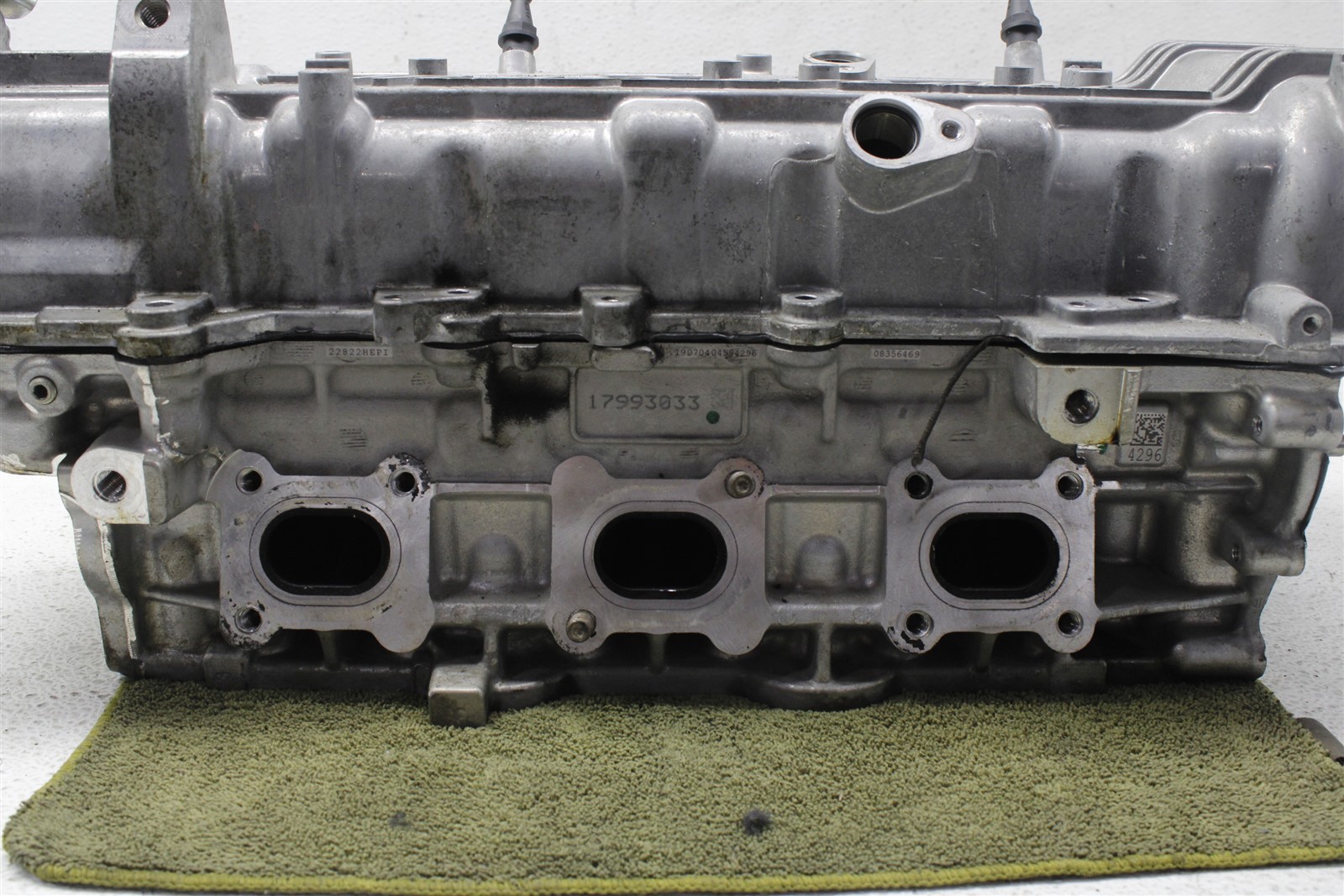  2014-2019 Maserati Ghibili 3.0 Passenger Right Cylinder Head 2283305ND 14-19 