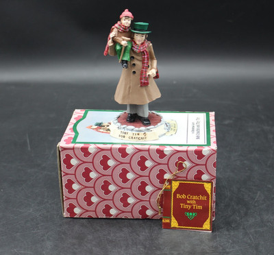 Novelino A Christmas Carol Figurine Bob Cratchit and Tiny Tim 1993 Susan Safire