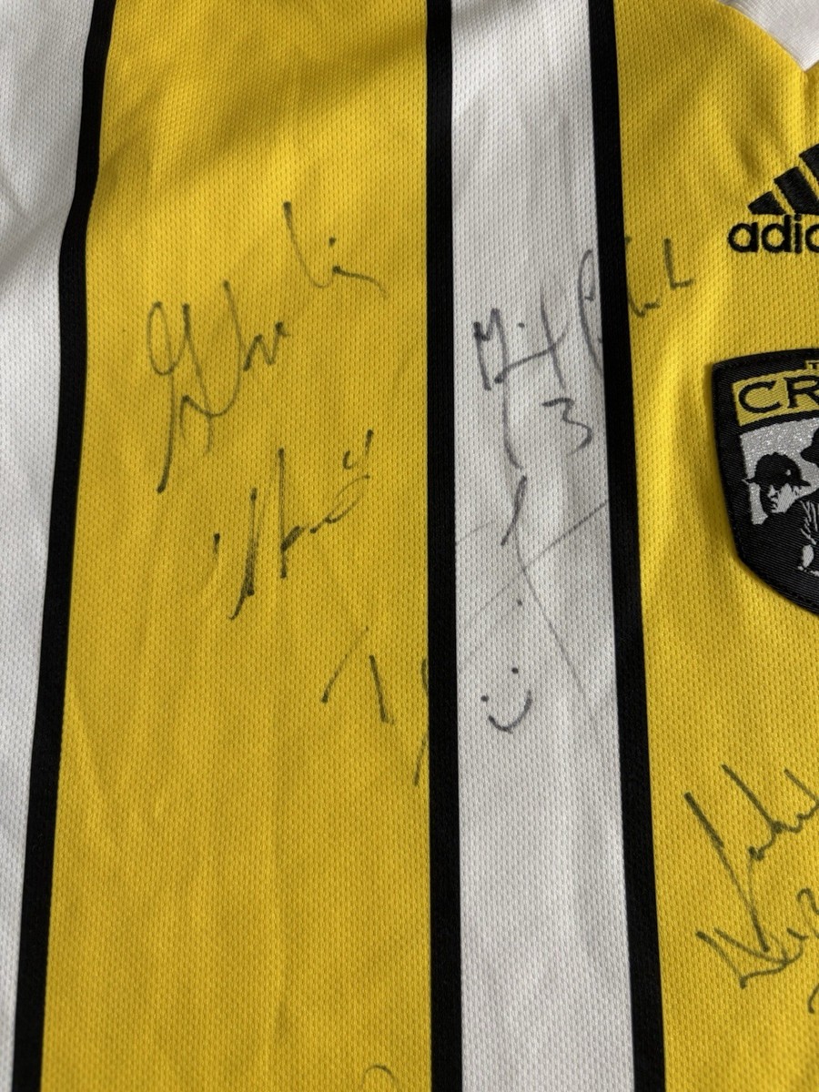 Vintage Team-Signed 1999 Adidas XL MLS Columbus Crew Home