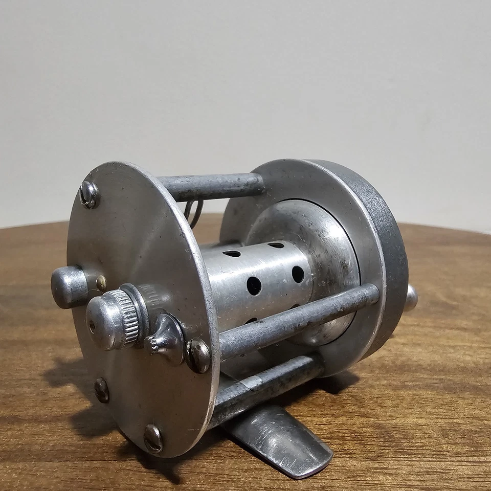 Vintage Langley Lakecast Model 350 Casting Reel Lot #0017 - Image 4 of 4