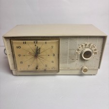 Vintage 1956 RCA Victor Telechron Clock Radio Cream AM Analog Mid-Century Retro