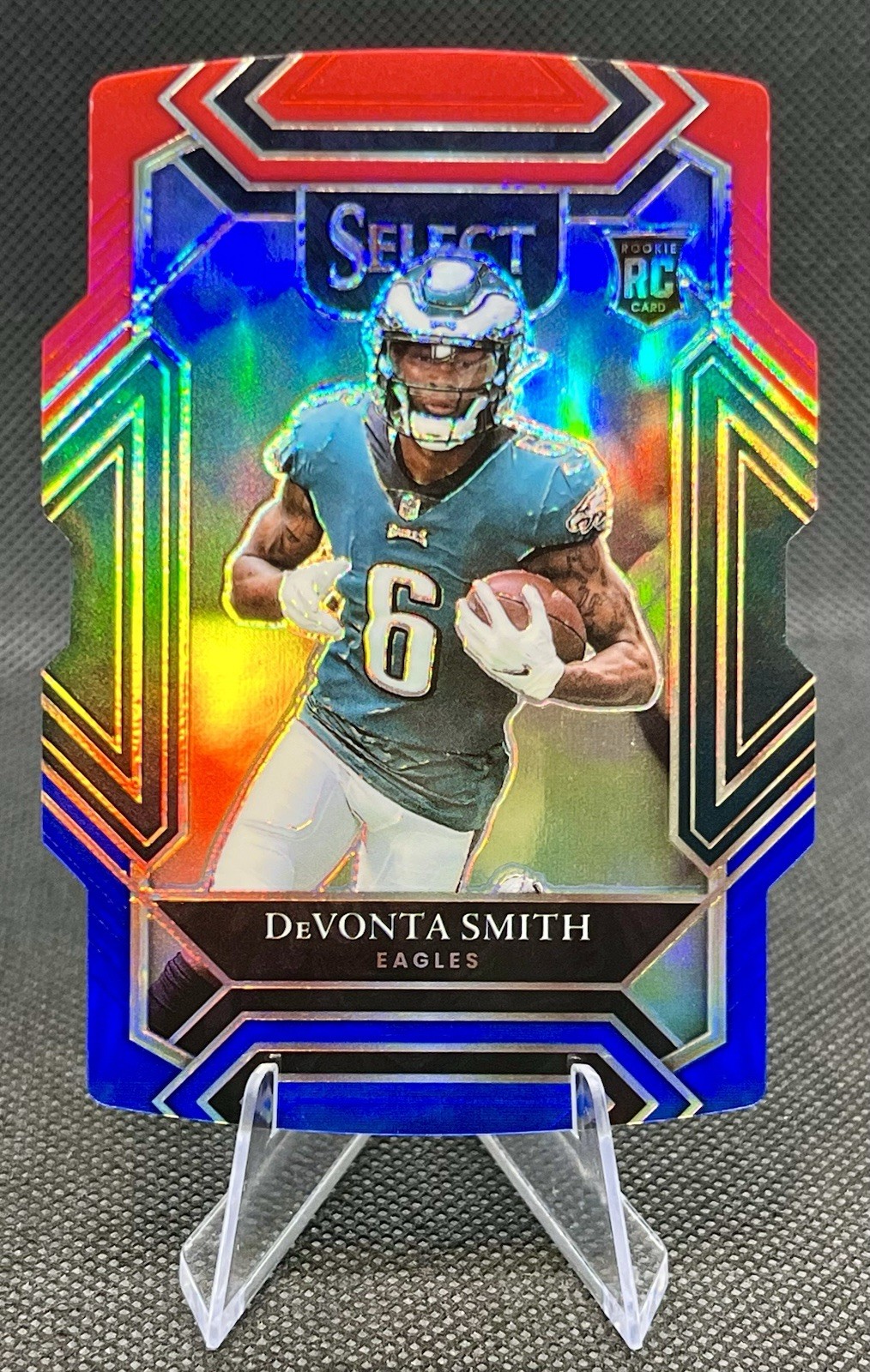 2021 Select DeVonta Smith Red & Blue Die-Cut Prizm Club Level RC #249