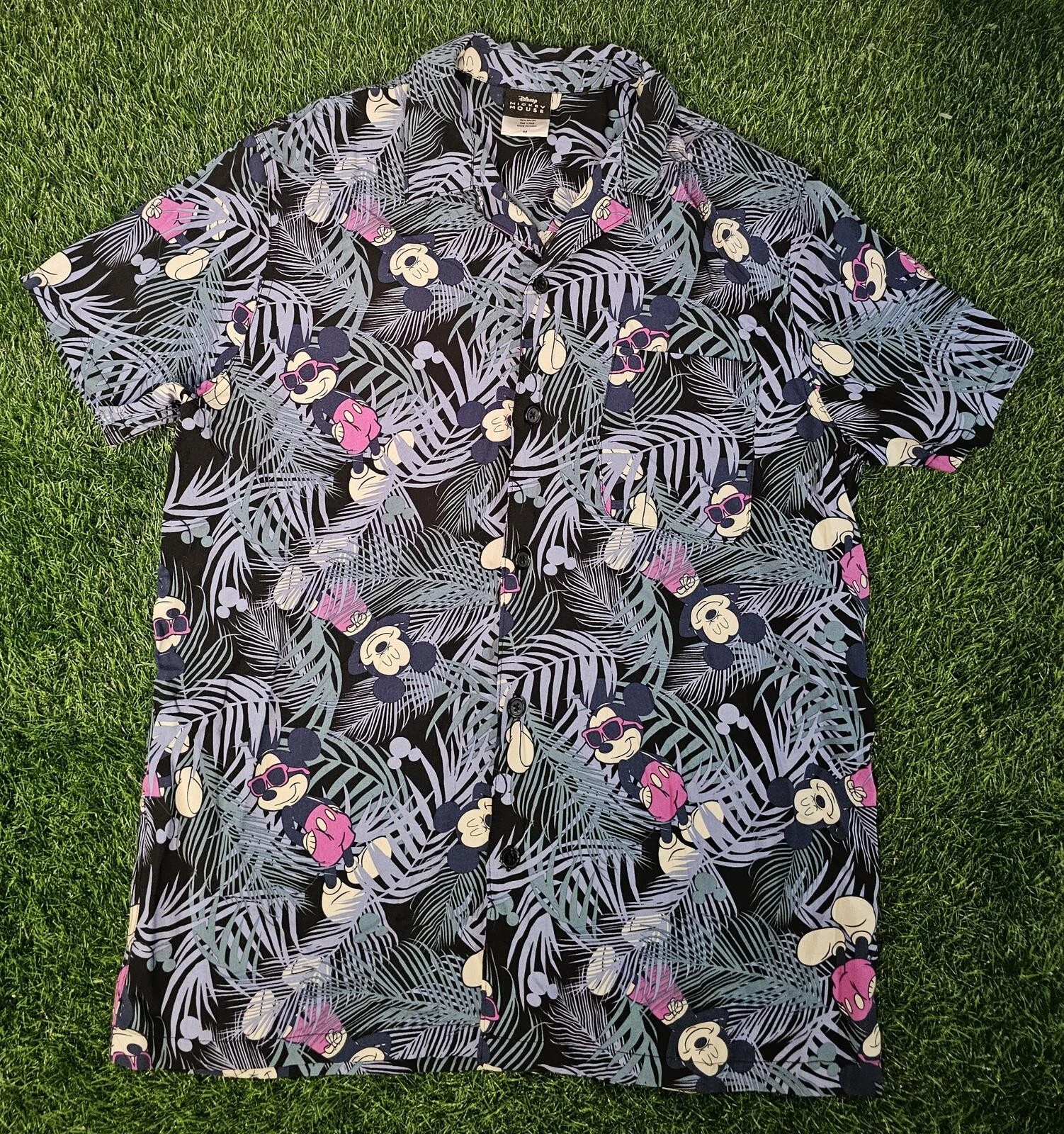 DISNEY MICKEY MOUSE MENS HAWAIIAN BUTTON DOWN RAYON CAMP SHIRT~M~