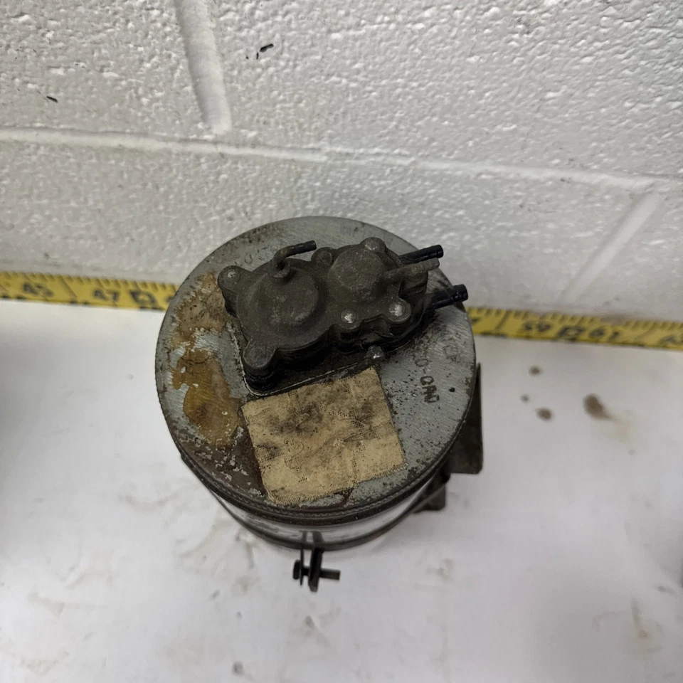 Frasco líquido limpiaparabrisas 1953-60 Cadillac/Buick/Pontiac/Chevrolet (WW11 Foto 2 de 4