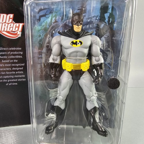 DC Direct BATMAN 10th Anniversary Action Figure DC Comics 2008 SDCC COMIC CON - Picture 4 of 12