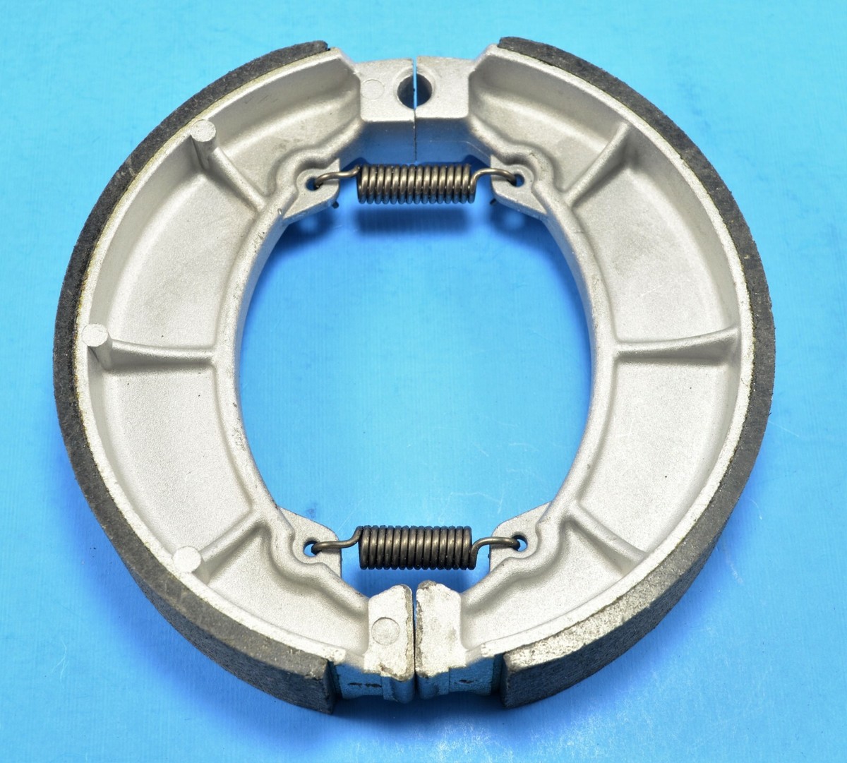 Rear Brake Shoes For Honda FourTrax 125 TRX125 1985-1988 & Many More ATV Models