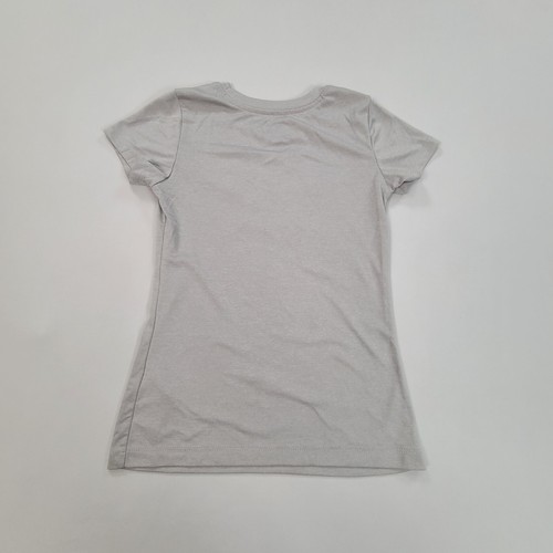 Umbro Shirt Girls Medium Gray Comfort Casual Outdoors Soccer Youth Kids - Picture 2 of 8