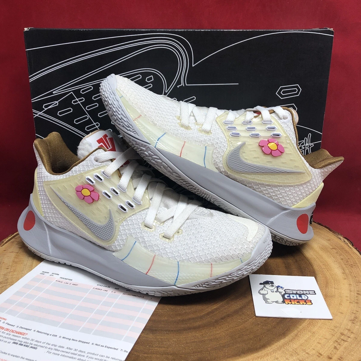 Nike Kyrie 2 low Sandy Cheeks Spongebob Squarepants CJ6953-100 Size 7.5