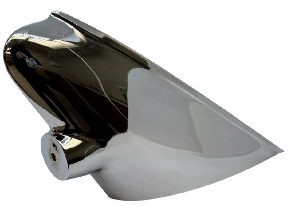 1961 Desoto Adventurer 左侧上尾灯镀铬外壳 2189677 NOS — 第 2/4 张图片