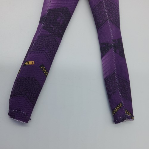 Disney Descendants 2 Mal Isle of the Lost Doll Replacement Pants Hasbro 2014 EUC - Picture 5 of 12