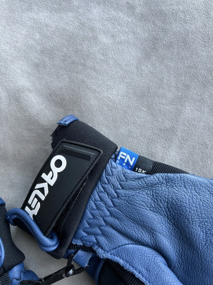 Guantes de invierno Oakley Factory Kaus Tangan talla S 2,0 azul oscuro Foto 3 de 4