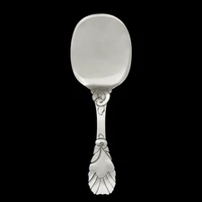 Thorvald Bindesbøll (1846-1908). Silver Server - Holger Kyster.