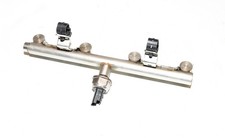 Kraftstoffverteiler Einspritzleiste  V7568051 5008 Original Peugeot 