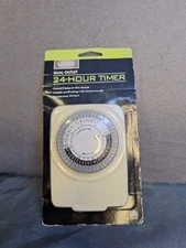 Living Solutions WIC 164258 / Dual Outlet 24 Hour Timer