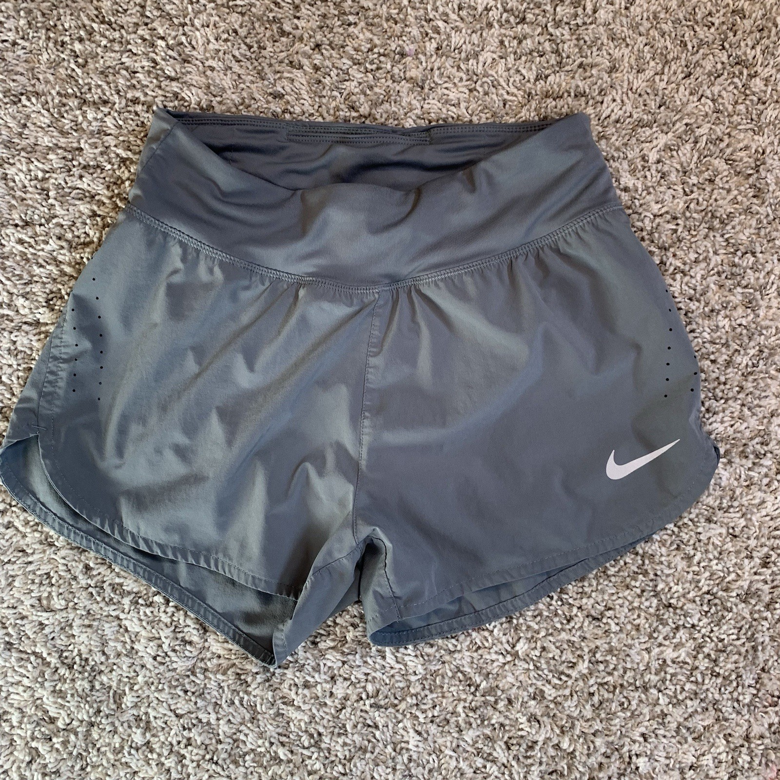 Nike Shorts Womens Small Gray Dri-FIT Running Lined Athletic Zip Pocket