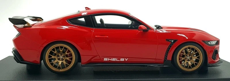 GT Spirit 1/18 Scale Resin GT531 - Shelby Mustang Supersnake - Red/White - Image 3 of 4