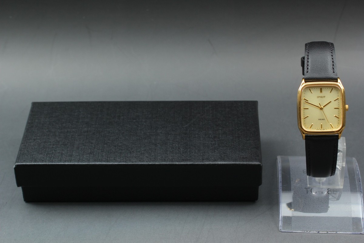 Vintage 1997 N MINT Seiko Spirit 5E31-5B50 Gold Tank HAQ Quartz