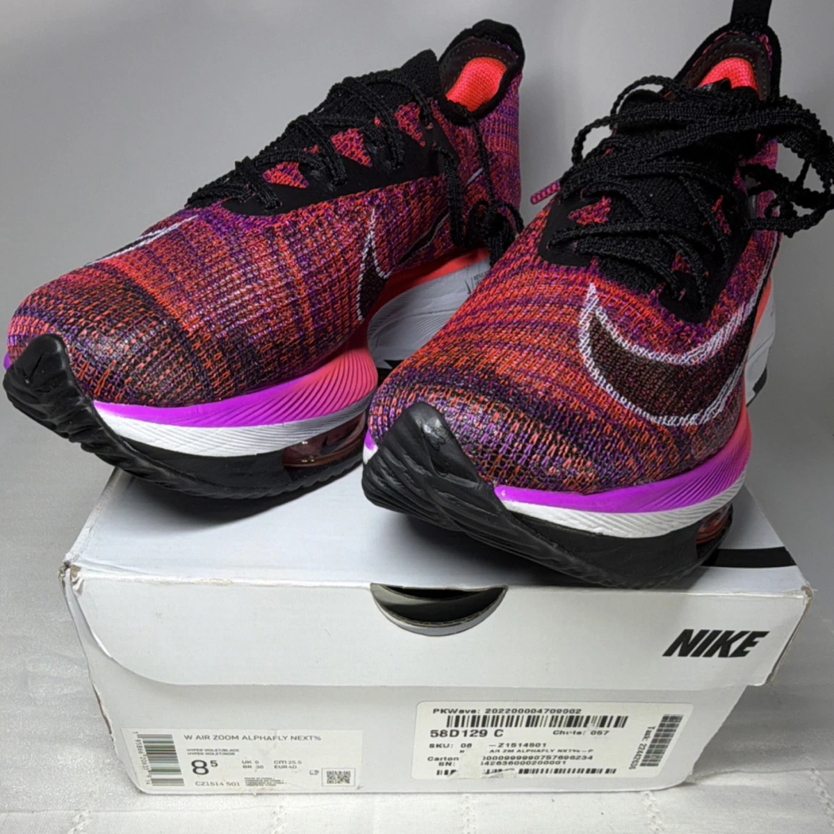 Preços baixos em Nike Air Zoom Alphafly NEXT% Flyknit Hyper Violet