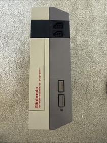 NES Console Bundle Mario Duck Hunt 2 OEM Controllers Zapper Tested FAST SHIP
