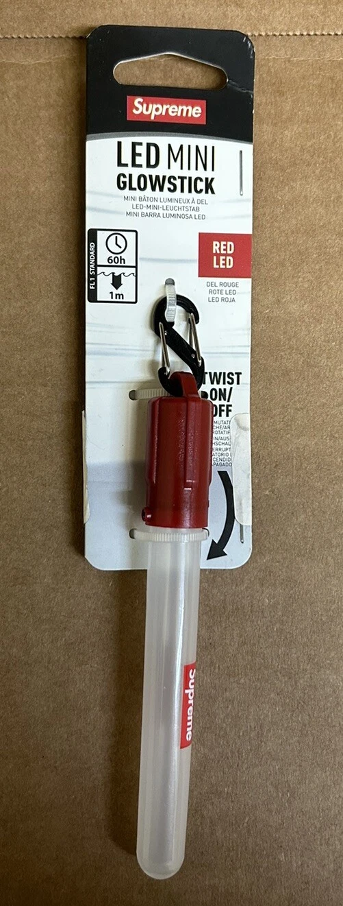 Porte clés SS18 Supreme Night Lite rouge (MINI CLÉ DEL)