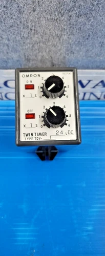 OMRON TWIN TIMER TDV-1     24VDC  bin#5