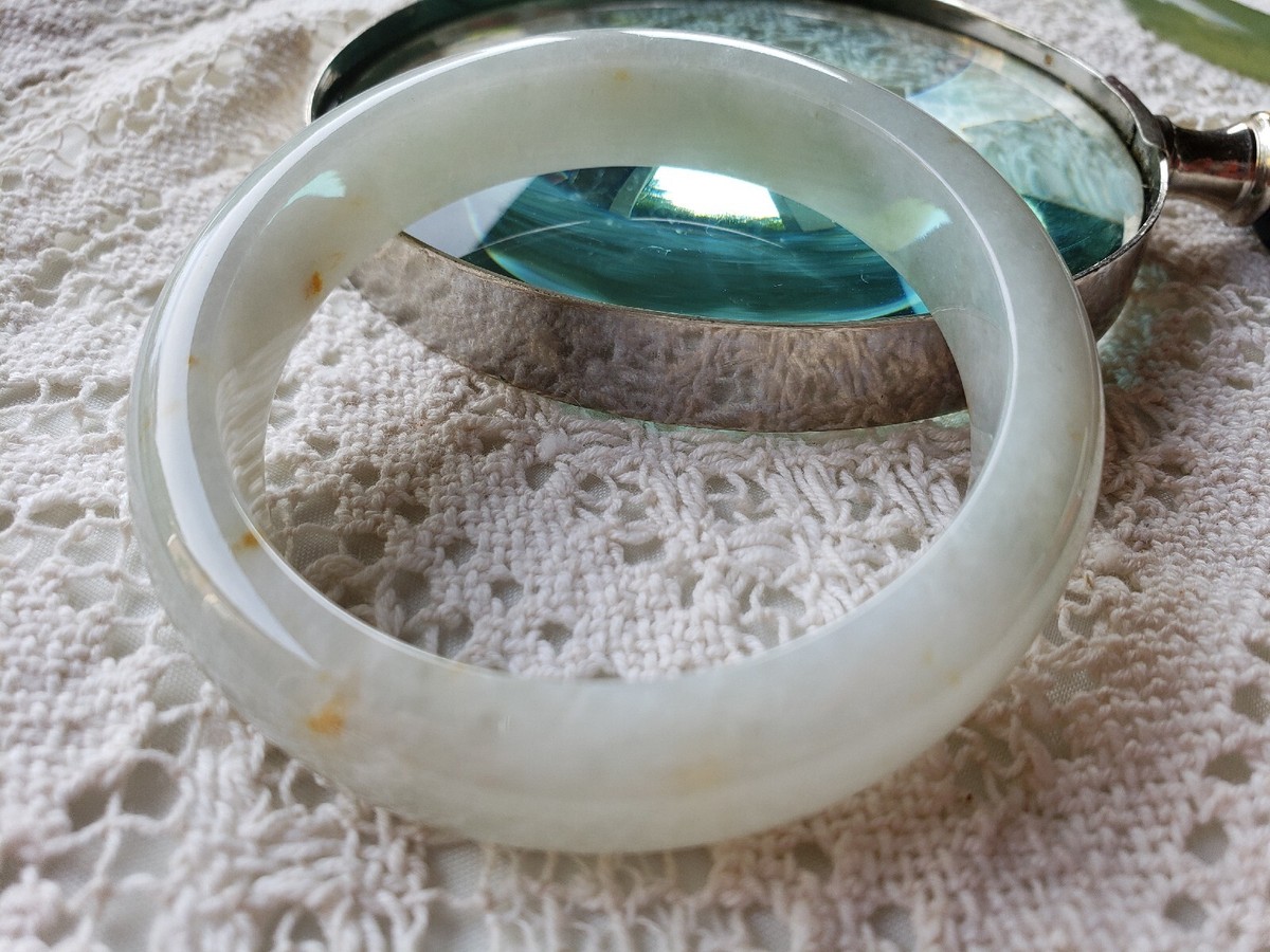 Pre-Owned Grade A 100% All Natural Jadiete Bangle Bracelet Pre-Owned Grade A 100% All Natural Jadiete Bangle Bracelet