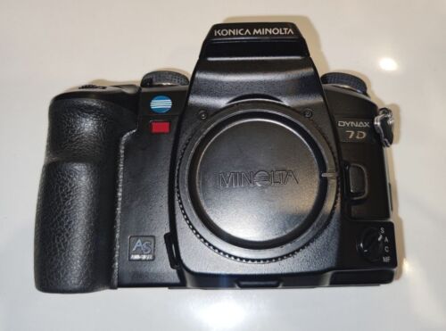 Konica Minolta Dynax 7D 6.1MP DSLR - for Parts or Repair in Working condition - Afbeelding 1 van 6