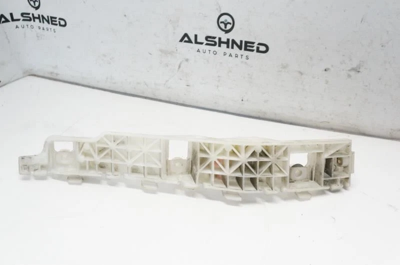 Parachoques trasero izquierdo Kia Soul 2016 soporte guía lado conductor 86653-B2010 OEM  Foto 4 de 4